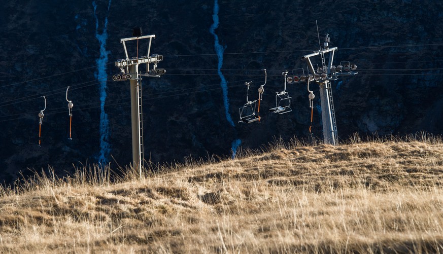 Bosco Gurin (TI) im Dezember 2015: Der Kanton Tessin hatte mit dem Schneemangel besonders zu kämpfen. &nbsp;&nbsp;