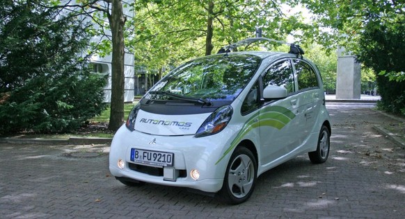 Diese modifizierte Version des vollelektrischen Mitsubishi i-MiEV ist seit 2011 zu Testzwecken in Berlin unterwegs.