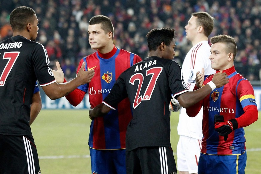 Granit Xhaka und Xherdan Shaqiri vor dem Spiel gegen die Bayern 2012.