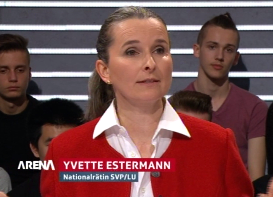 Yvette Estermann (SVP) antwortet dermassen selten auf Fragen, dass sie Mühe hat, diese überhaupt noch wahrzunehmen.&nbsp;