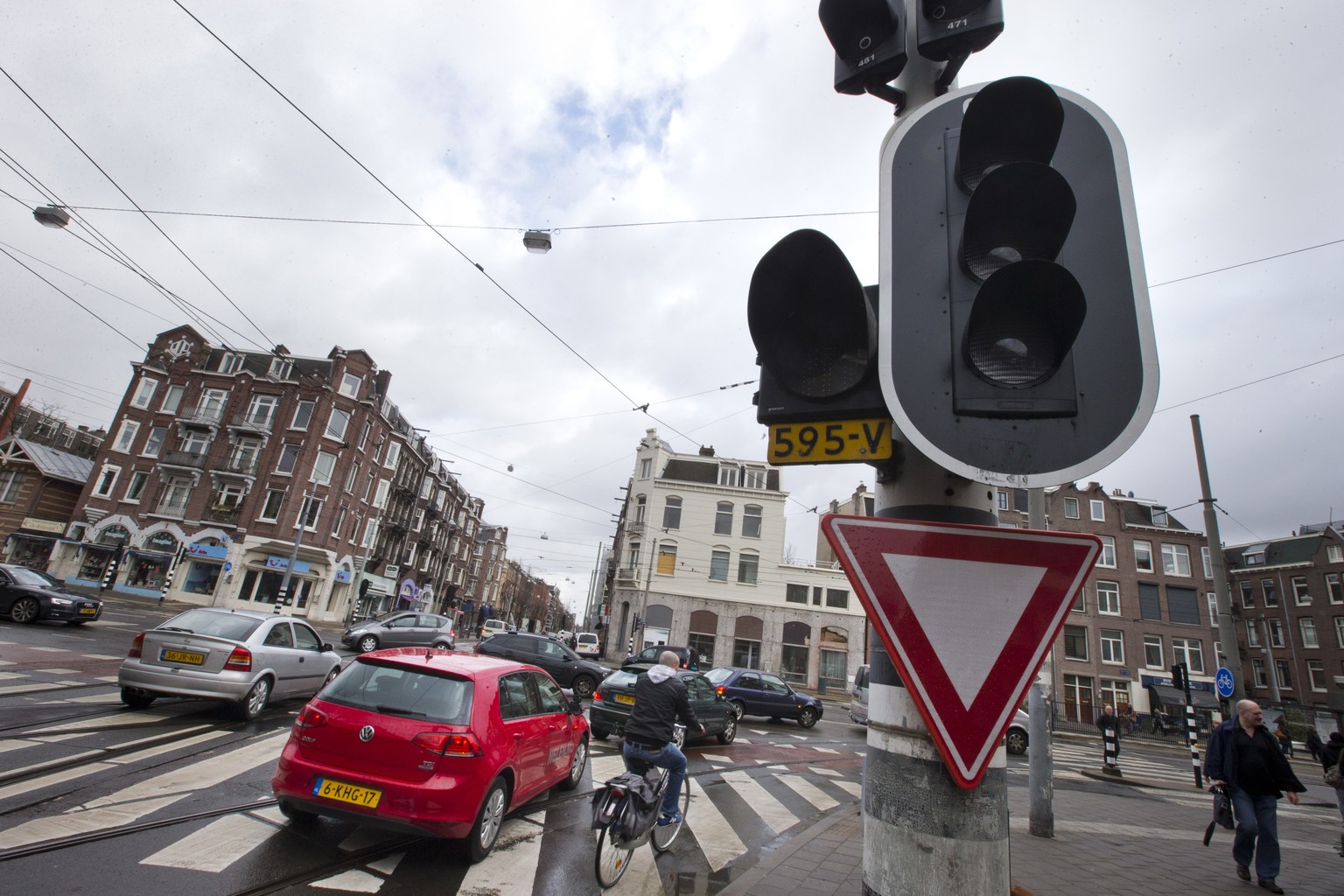 Die Ampeln in Amsterdam sind ausser Betrieb.