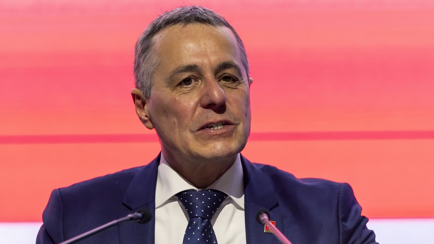 Nachrichten Linkding Swiss Foreign Minister Ignazio Cassis delivers his statement, during the 34th International Conference of the Red Cross and Red Crescent in Geneva, Switzerland, Monday, October 28, 2024. (KEYSTONE/Sal ...