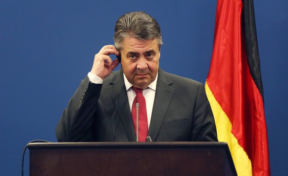 epa05926939 German Foreign Minister Sigmar Gabriel joins a press conferance with Palestinian Prime Minister Rami Hamdallah (Not Pictured) in the West Bank city of Ramallah, 25 April 2017. According to ...