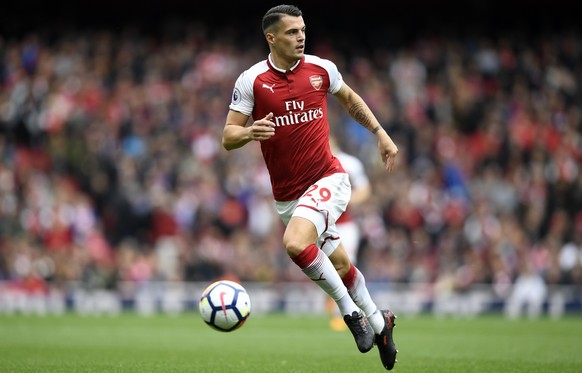 epa06237820 Arsenal&#039;s Granit Xhaka during the English Premier League soccer match between Arsenal vs Brighton &amp; Hove Albion at Emirates, London, Britain, 1st October 2017. EPA/WILL OLIVER EDI ...
