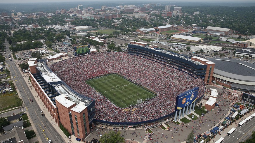 ANN ARBOR, MI - AUGUST 02: An aerial view of Michigan Stadium during the Guinness International Champions Cup match between Real Madrid and Manchester United at Michigan Stadium on August 2, 2014 in A ...