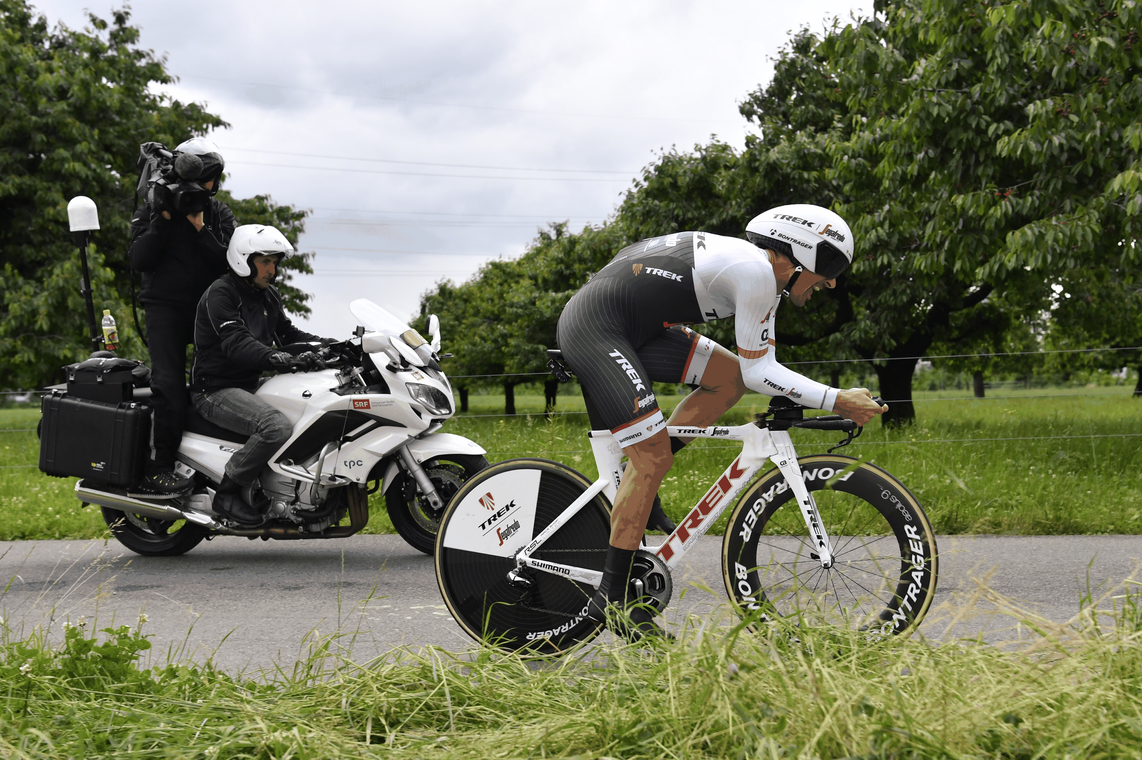 Auf dem Weg zum Sieg: Cancellara im Kanton Zug.