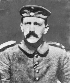 Adolf Hitler als Meldeläufer im Ersten Weltkrieg.