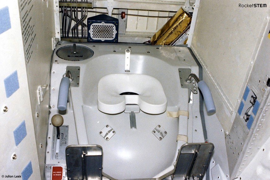 Weltraum-Toilette