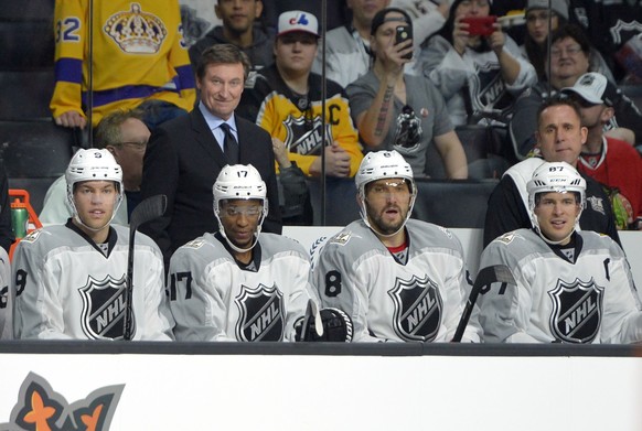 Jan 29, 2017; Los Angeles, CA, USA; Metropolitan Division coach Wayne Gretzky watches the action against the Atlantic Division during the 2017 NHL All Star Game at Staples Center. Mandatory Credit: Ga ...