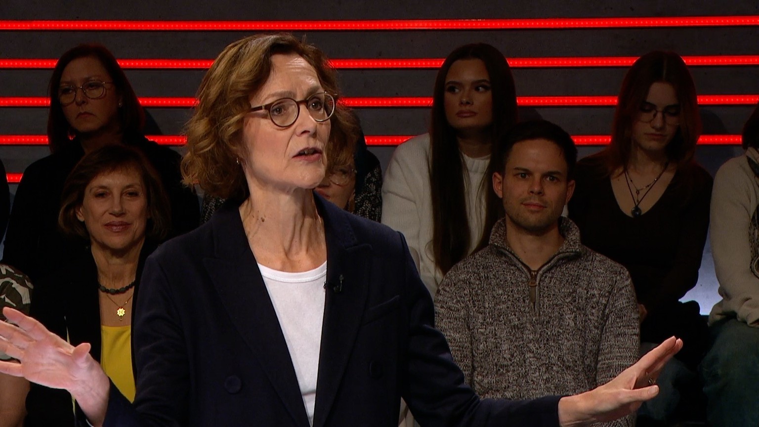 Nachrichten Linkding Monika Rühl, Economiesuisse, KI-Arena
