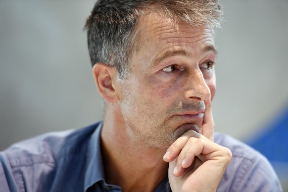 FCZ-Sportchef Thomas Bickel an einer Medienkonferenz nach dem Trainingslager des FC Zuerich in Zuerich am Freitag, 8. Juli 2016. (KEYSTONE/Walter Bieri)