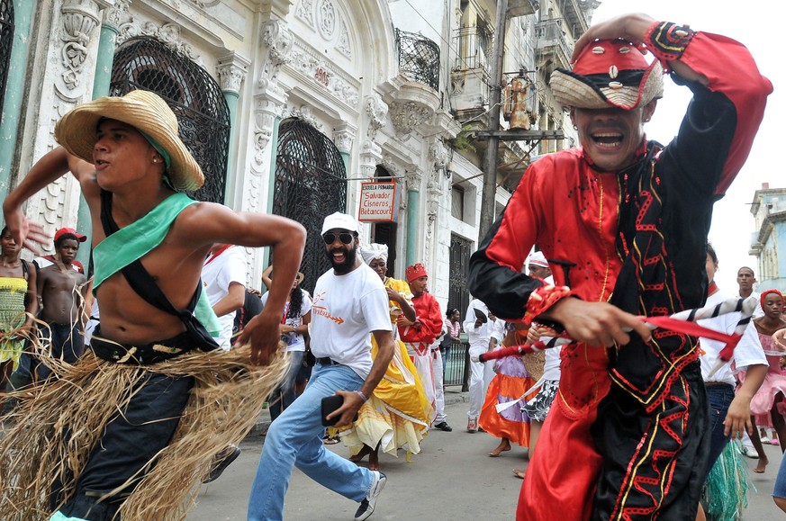 epa05653436 (FILE) The file picture dated 01 September 2011 shows men dancing during the III International Meeting of Rumba in Havana, Cuba. The UNESCO added the rumba in Cuba among other new items to ...