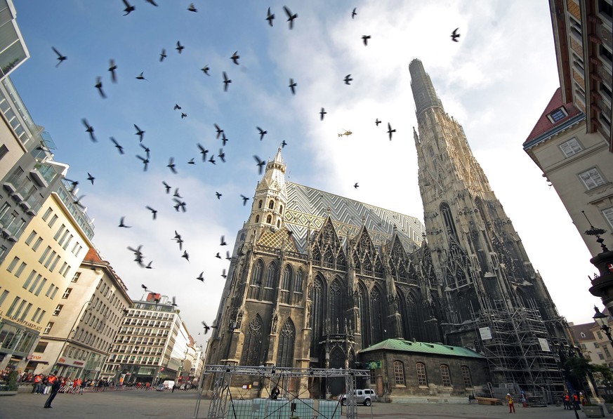 epa04343199 (FILE) A file picture dated 13 October 2008 shows the Stephansdom (St. Stephen&#039;s Cathedral) in Vienna in Vienna, Austria. According to media reports on 06 August 2015, the 60th annual ...