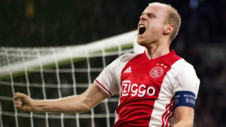 epa05906678 Ajax Amsterdam&#039;s Davy Klaassen celebrates after scoring the 1-0 goal during the UEFA Europa League, quarter final, first leg soccer match between Ajax Amsterdam and FC Schalke 04 in A ...