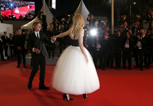 epa05982475 Australian actress Nicole Kidman and her husband singer Keith Urban leave the premiere of &#039;The Killing of a Sacred Deer&#039; during the 70th annual Cannes Film Festival, in Cannes, F ...