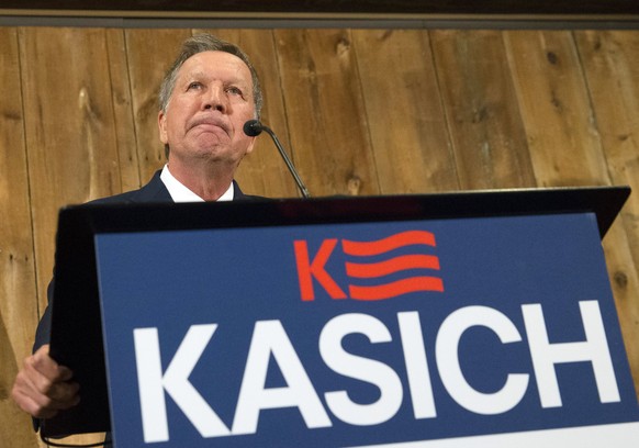 Republican presidential candidate Ohio Gov. John Kasich speaks at The Franklin Park Conservatory &amp; Botanical Gardens, Wednesday, May 4, 2016, in Columbus. Ohio. Kasich announced the end of his Whi ...