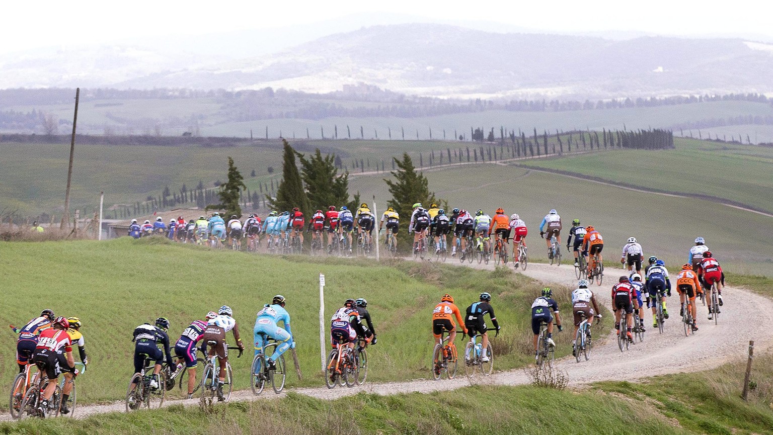 Beim Rennen Strade Bianche filmten Reporter mit einer Wärmebildkamera.