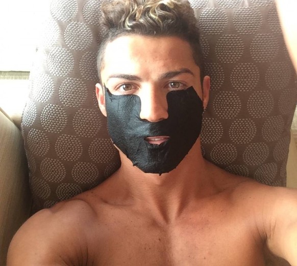 Cristiano Ronaldo verbrachte die letzten Tage in Japan als Botschafter für MTG, eine japanische Gesundheits- und Wellness-Unternehmung. Der Portugiese ist Botschafter des neuen «Athletic Beauty Projec ...