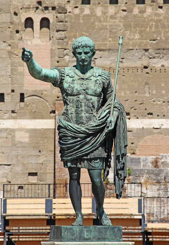 Statue von Augustus. Er entmachtete den Senat endgültig.