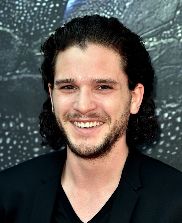 Kit Harington strahlt in Los Angeles.