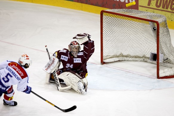 Die ZSC Lions schiessen sich in der vierten Partie des Playoff-Halbfinals gegen Genf in einen Spielrausch.&nbsp;