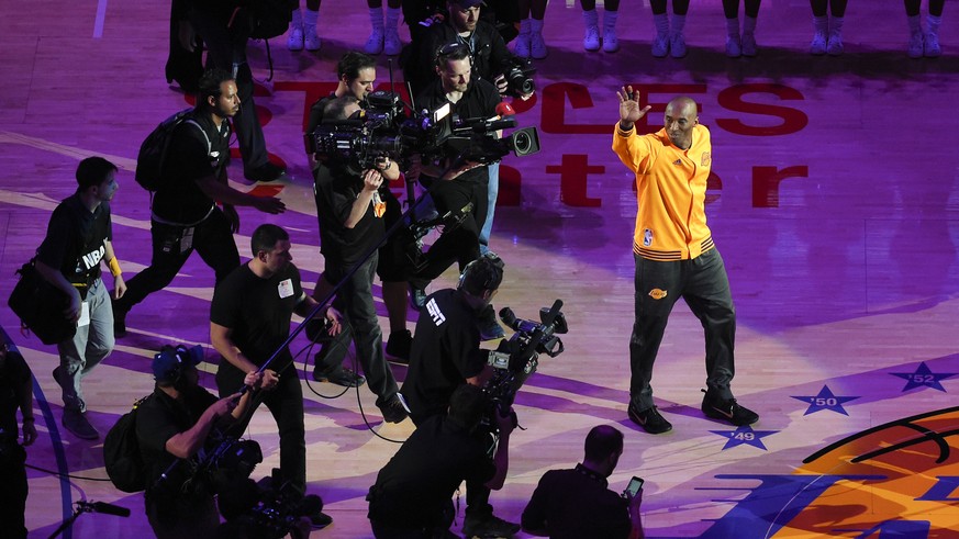 Der letzte Auftritt: Kobe Bryant vor dem Heimspiel gegen die Utah Jazz.
