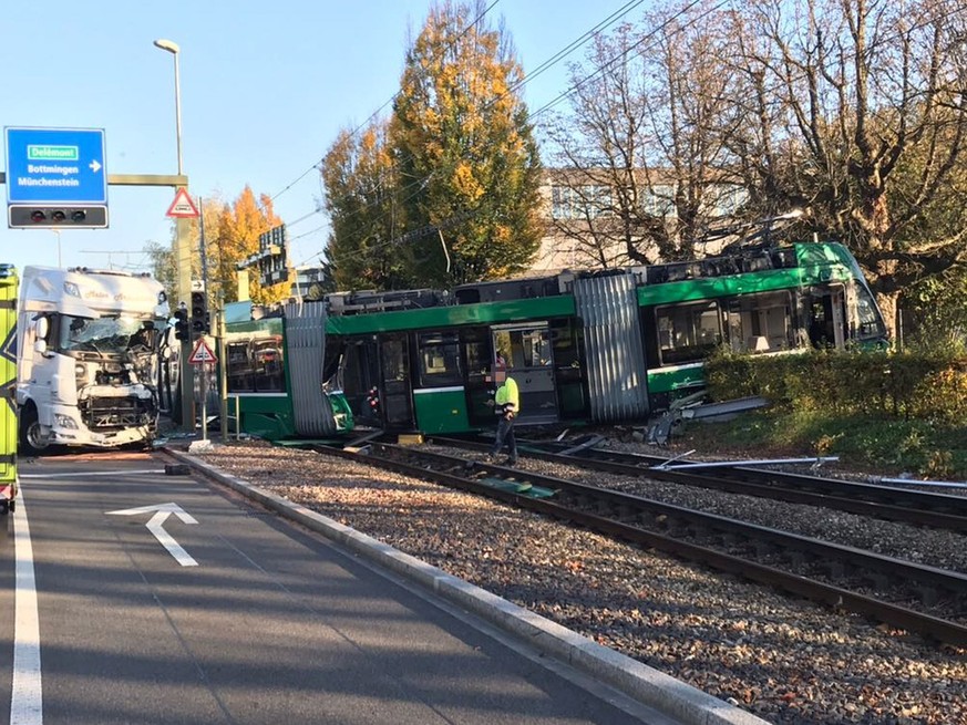 Unfall in Muttenz am 18. Oktober 2017. (Bild: Kapo Basel-Landschaft)