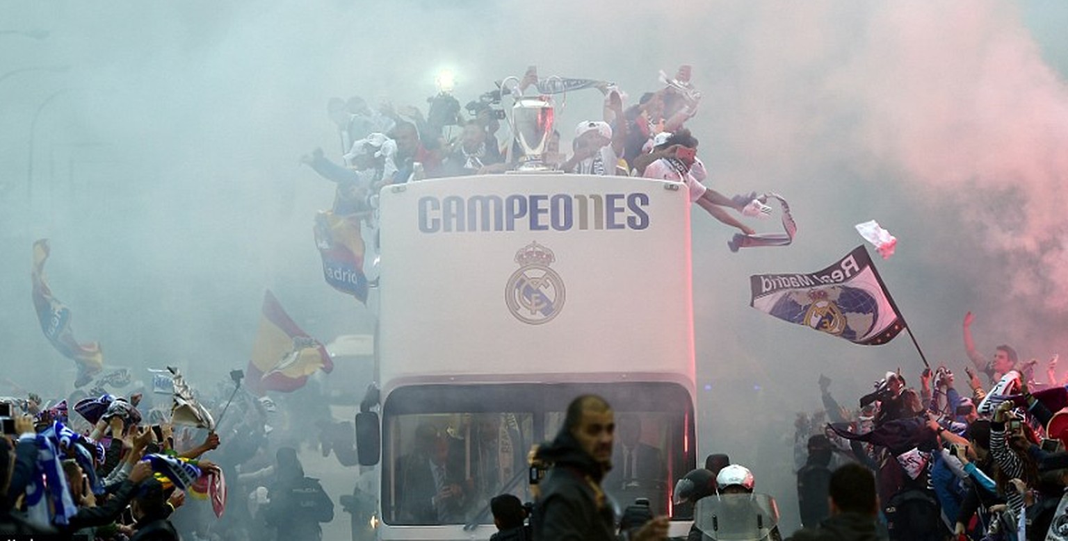 Der Henkelpott gehört nach einem Jahr Pause wieder Real Madrid. Die Fans freut's.