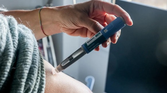 Nachrichten Linkding Mit der Antifettspritze Ozempic ist Novo Nordisk in der Rangliste der wertvollsten Pharmaunternehmen auf Platz zwei vorgerückt.