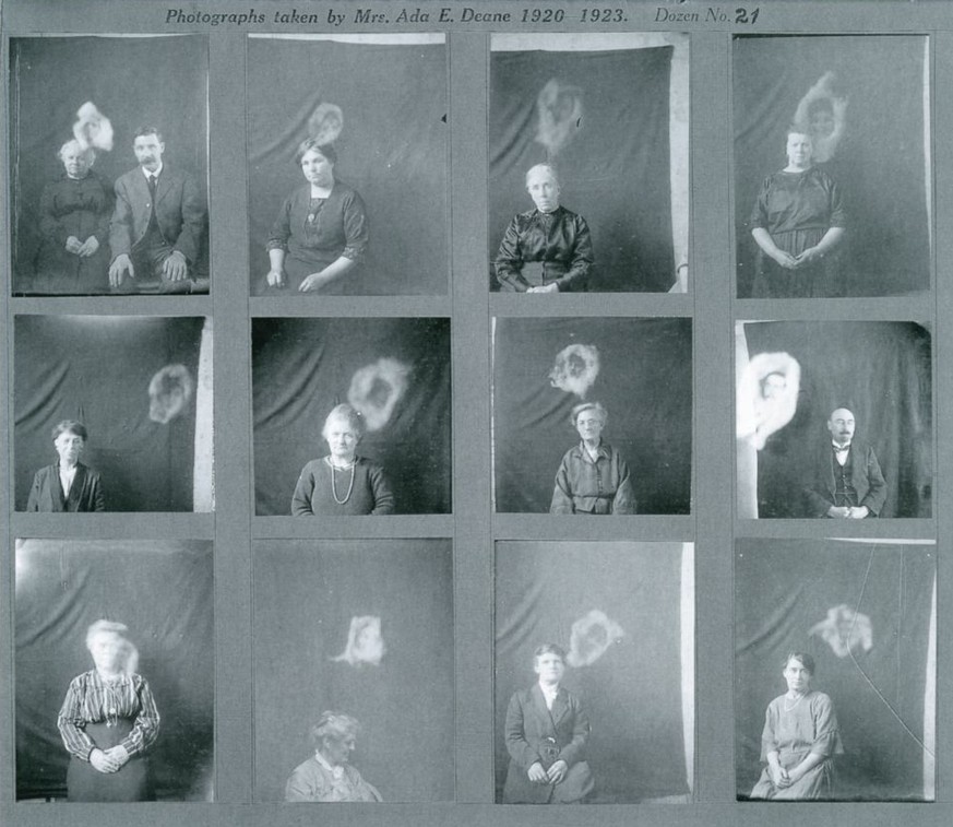 Ein paar Geister-Schnappschüsse der Hobby-Fotografin Ada Emma Deane, die am Ende als Betrügerin entlarvt werden konnte. 