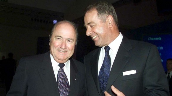 Blatter und Ogi bei einer FIFA-Konferenz im Jahr 2000.