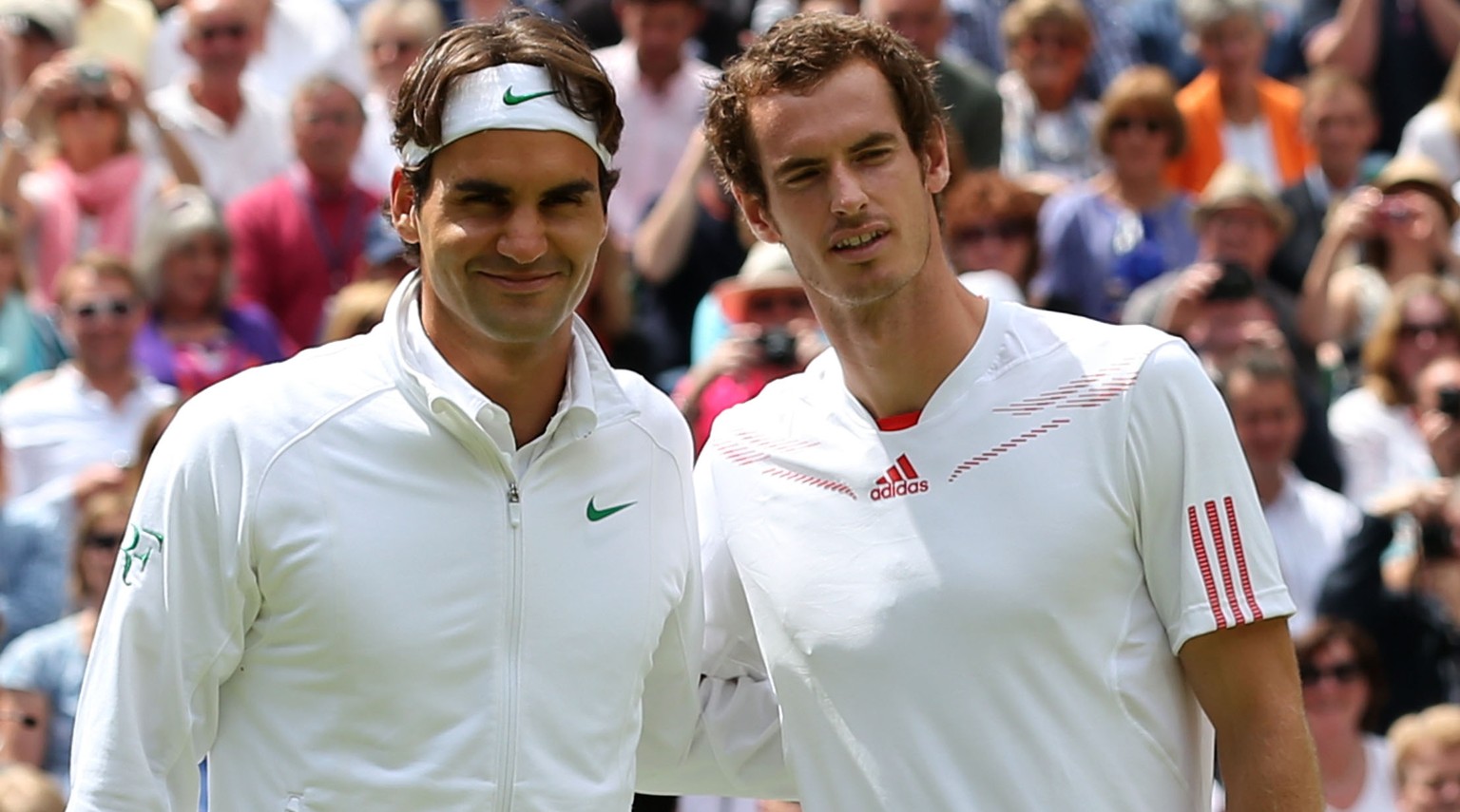 2012 duellierten sich Federer und Murray in Wimbledon um den Titel – mit dem besseren Ende für Federer.