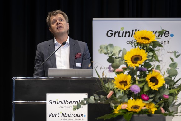 Juerg Grossen, Parteipraesident GLP Schweiz, spricht an der 49. Delegiertenversammlung der Gruenliberalen Partei Schweiz (GLP), am Samstag, 20. August 2022 in Solothurn. (KEYSTONE/Anthony Anex)