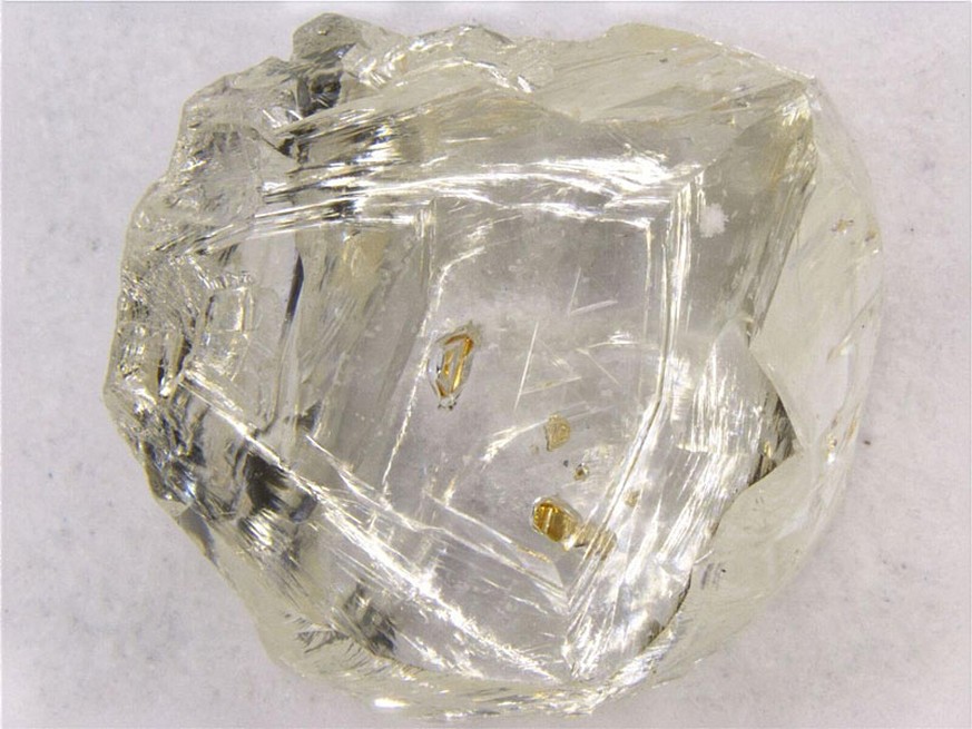 In Botswana entdeckter Diamant mit Einschlüssen