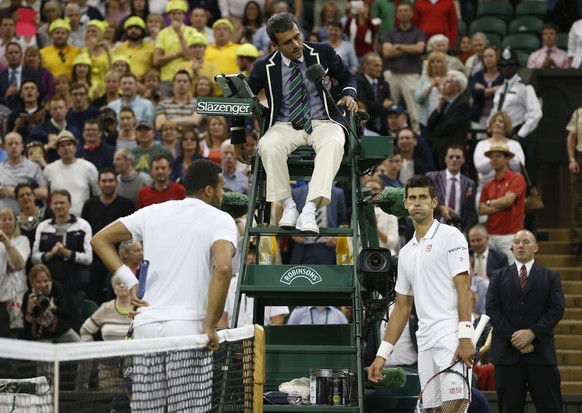 Jo-Wilfried Tsonga, der Schiedsrichter und Novak Djokovic sind sich uneinig. Nach dieser Studie kein Wunder.