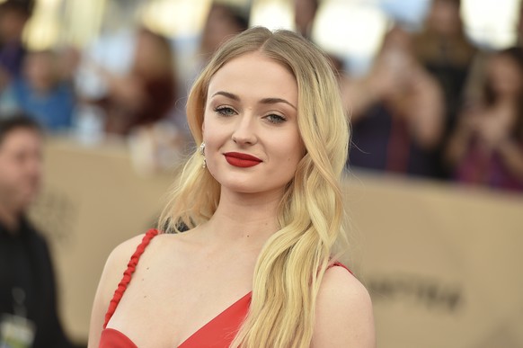 Sophie Turner arrives at the 23rd annual Screen Actors Guild Awards at the Shrine Auditorium &amp; Expo Hall on Sunday, Jan. 29, 2017, in Los Angeles. (Photo by Jordan Strauss/Invision/AP)
