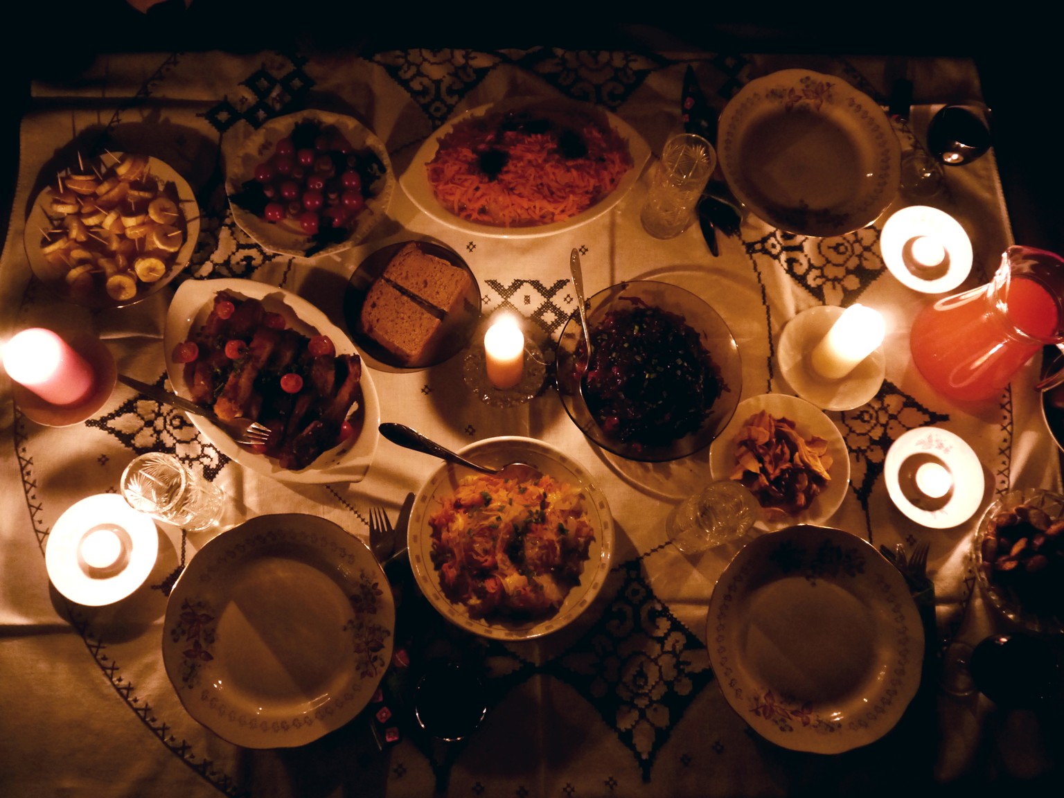 Ebenfalls ein Brauch: traditionelles Abendessen am Heiligabend.