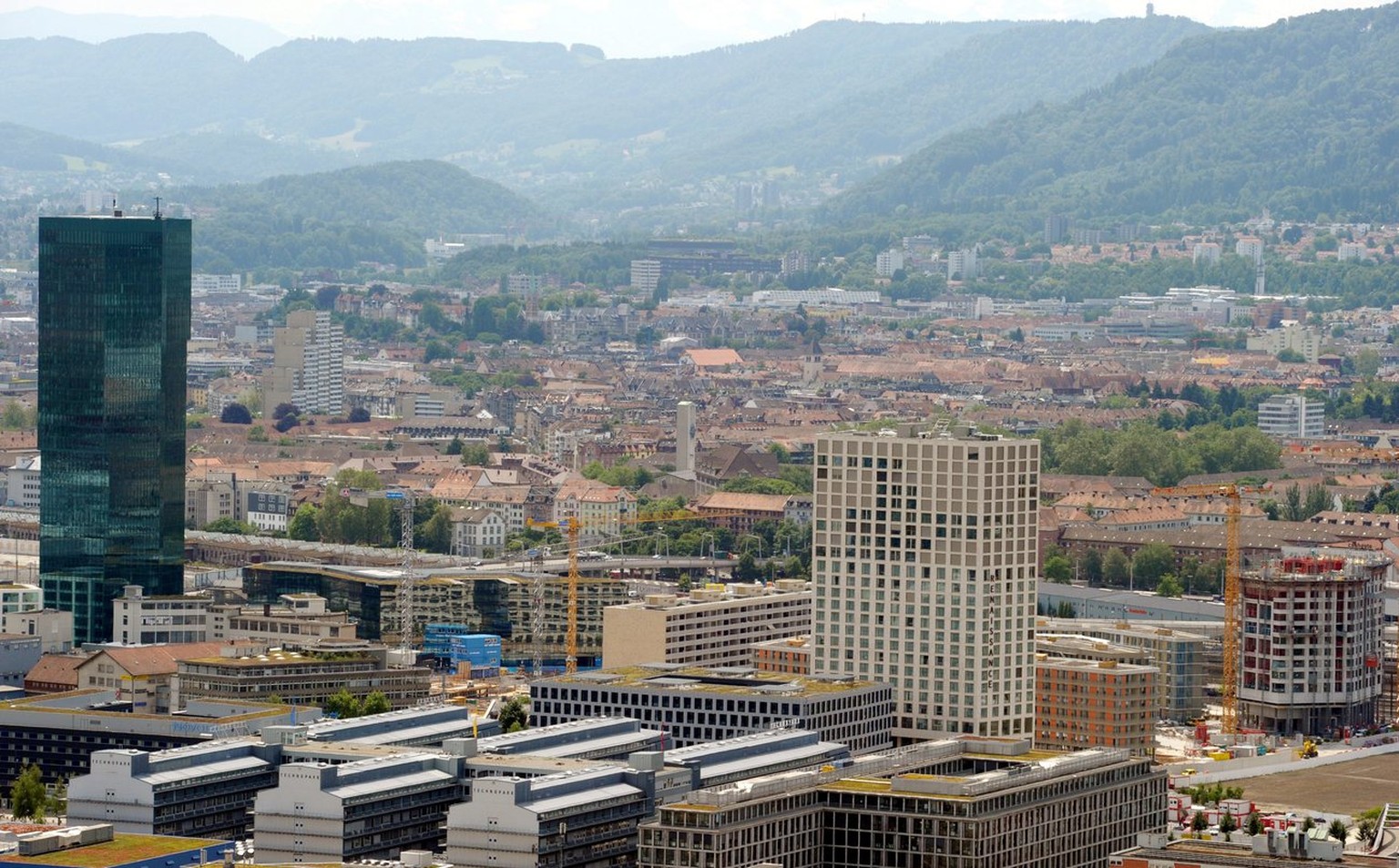 In Zürich und Umgebung betrug 2014 die Miete für einen Quadratmeter Bürofläche pro Jahr 261 Franken.