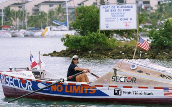 Geschafft! Murden läuft am 3. Dezember 1999 um 9.46 Uhr in den Hafen von Bas du Fort ein.