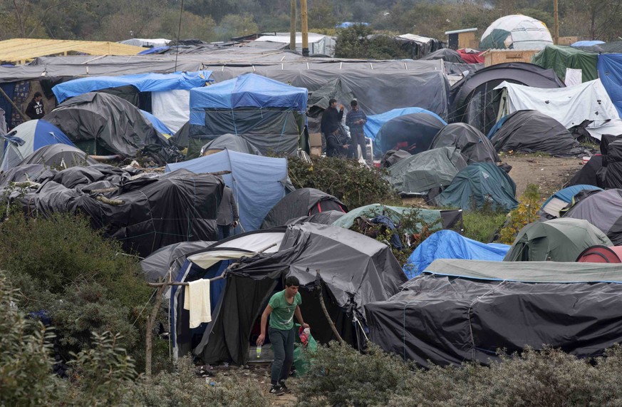 Zeltstadt in Calais: Menschenrechtsorganisationen bemängeln die Bedingungen, unter denen Flüchtlinge im «Dschungel» leben.