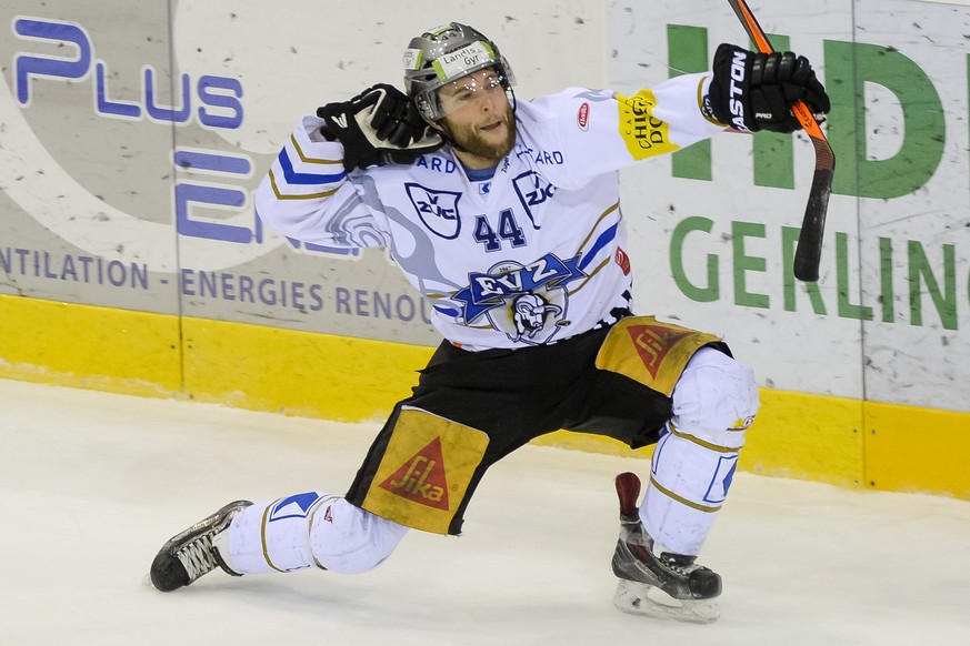 ZUM START DER EISHOCKEY NATIONAL LEAGUE A-SAISON 2016/17 AM MITTWOCH, 7. SEPTEMBER 2016, STELLEN WIR IHNEN FOLGENDES BILDMATERIAL ZU DEN WICHTIGSTEN TRANSFERS ZUR VERFUEGUNG - Le joueur zougois Rob Sc ...