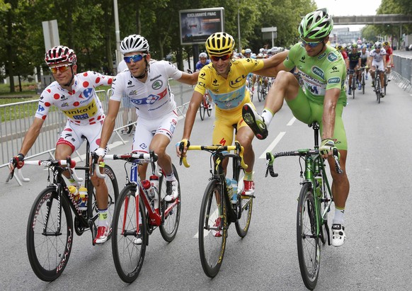 Ral Majka (Bergpreis),&nbsp;Thibaut Pinot (Bester Junger), Vincenzo Nibali (Gesamtsieger) und Peter Sagan (Bester Sprinter)&nbsp;