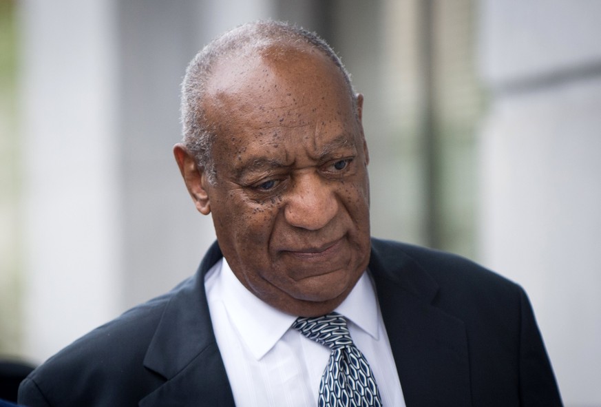 epa06066912 (FILE) - US entertainer Bill Cosby arrives at the Montgomery County Courthouse for a fifth day of jury deliberations in the trial against him on charges of aggravated indecent assault, in  ...