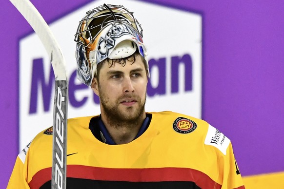 epa05950855 Germany&#039;s goalie Thomas Greiss reacts during the 2017 IIHF Ice Hockey World Championship group A preliminary round match between Germany and Russia at Lanxess Arena in Cologne, German ...