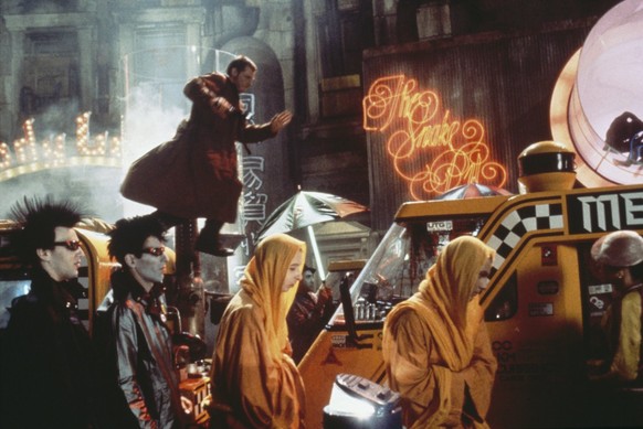 Blade Runner

http://www.imdb.com/title/tt0083658/mediaviewer/rm1218301440