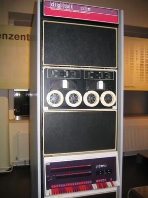 Ein PDP-11-Computer aus den Siebzigern.