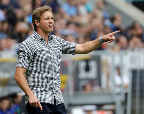 epa06221859 Hoffenheim&#039;s head coach Julian Nagelsmann reacts during the German Bundesliga soccer match between TSG 1899 Hoffenheim and FC Schalke 04 in Sinsheim, Germany, 23 September 2017. EPA/R ...