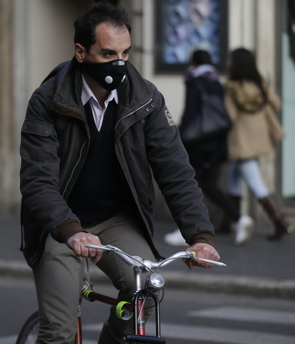 Dem Smog soll's an den Kragen gehen: Auch in der italienischen Hauptstadt setzt man auf ein Fahrverbot für private Motorfahrzeuge.