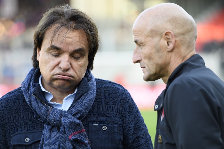 Le president du FC Sion Christian Constantin, gauche,parle avec L&#039;entraineur du FC Sion Peter Zeidler , droite, avant la rencontre de football de Super League entre le FC Sion et le FC Bale ce di ...