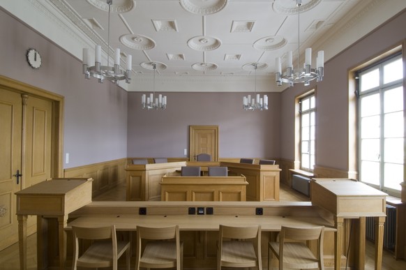 Historischer Gerichtssaal im Bezirksgericht Bülach.&nbsp;